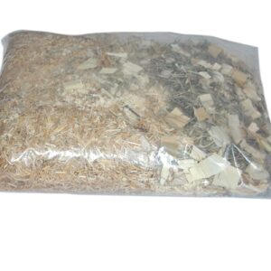 Mix bedding hay with corn cob, timothy, and organic hay for guinea pigs, rabbits, and hamsters at Chirps & Whistle Pet Shop in Sector 109 Gurugram near Dwarka Expressway.
